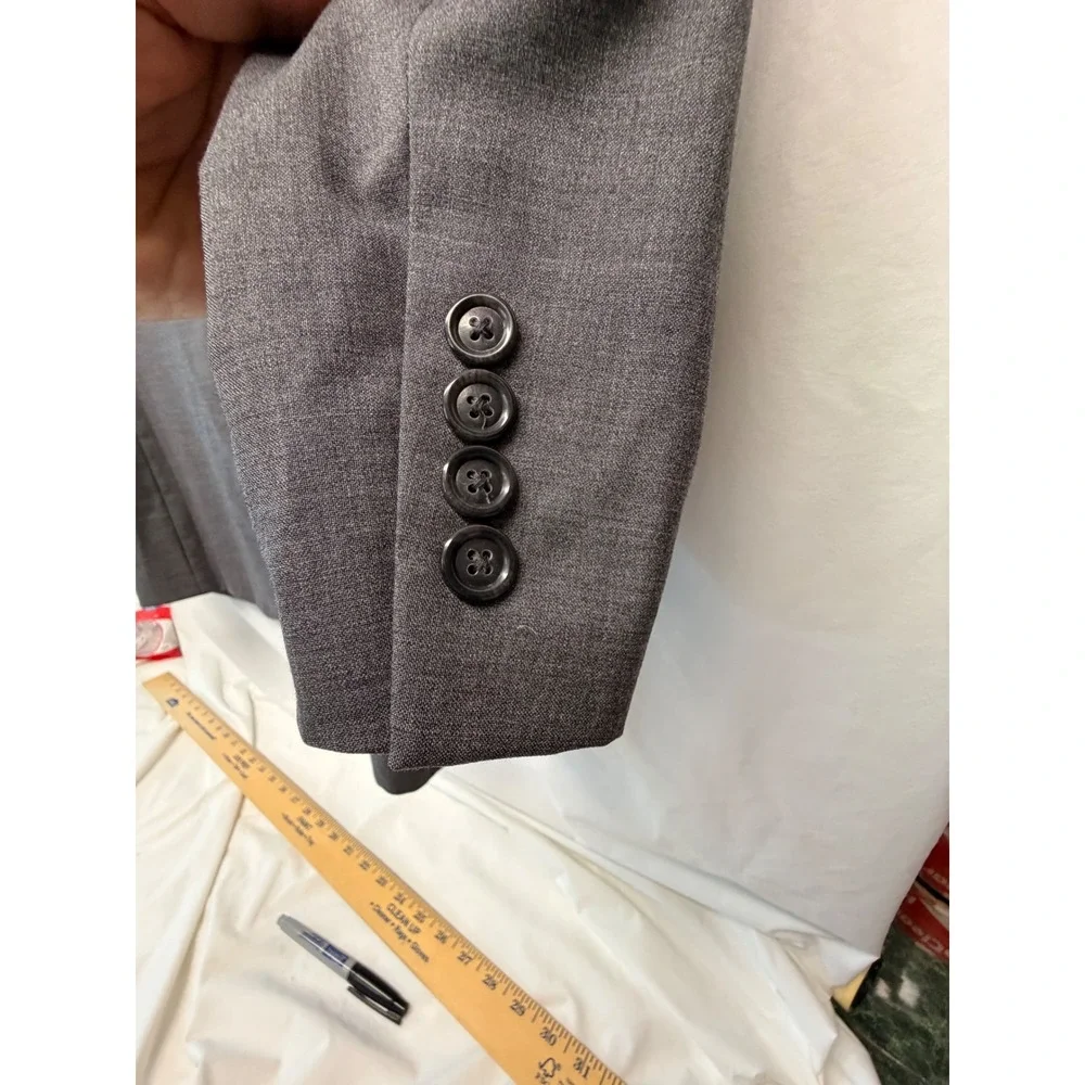 Jos. A. Bank Mens 46L Grey 100% Wool 2 Button Blazer Sport Coat -Excellent